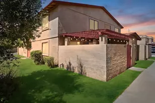 4051 W Palomino Rd, Phoenix, AZ 85019 - Photo 3