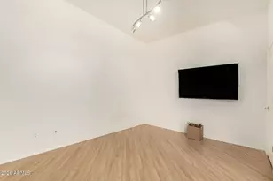 1203 E Kramer Cir, Mesa, AZ 85203 - Photo 9