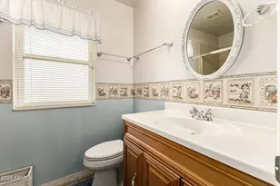 10422 W Roundelay Cir, Sun City, AZ 85351 - Photo 23