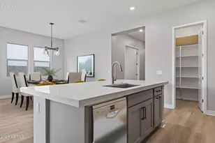 15660 W Voltaire St, Surprise, AZ 85379 - Photo 17