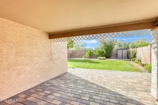 22006 N 34th Ln, Phoenix, AZ 85027 - Photo 15