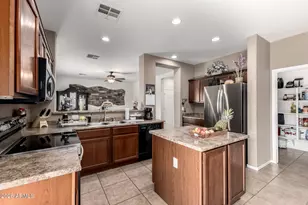 10037 W Chipman Rd, Tolleson, AZ 85353 - Photo 15