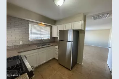5337 W Berkeley Road, Phoenix, AZ 85035 - Photo 7