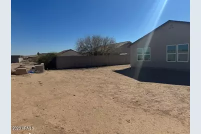 11004 W Torren Drive, Arizona City, AZ 85123 - Photo 9