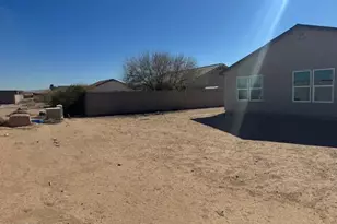 11004 W Torren Dr, Arizona City, AZ 85123 - Photo 9