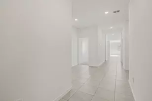 4183 W Erik Ln, San Tan Valley, AZ 85144 - Photo 3