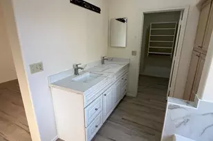 4448 E Verbena Dr, Phoenix, AZ 85044 - Photo 11