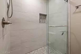 10059 E Sheena Dr, Scottsdale, AZ 85260 - Photo 9