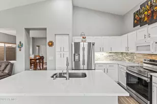 40040 N Courage Way, Anthem, AZ 85086 - Photo 5