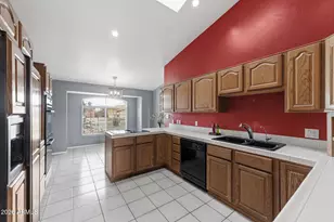 14234 S Country Club Way, Arizona City, AZ 85123 - Photo 9