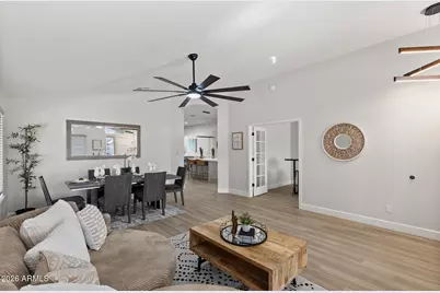 7908 W Rose Garden Lane, Peoria, AZ 85382 - Photo 3