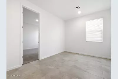 4186 W Erik Lane, San Tan Valley, AZ 85144 - Photo 9