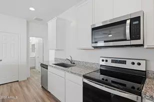 17588 W Country Club Terrace, Surprise, AZ 85387 - Photo 11