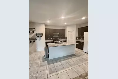 43806 W Juniper Avenue, Maricopa, AZ 85138 - Photo 11