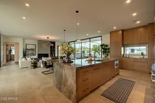 7017 E Orange Blossom Ln, Paradise Valley, AZ 85253 - Photo 11