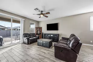 17997 W Louise Dr, Surprise, AZ 85387 - Photo 15