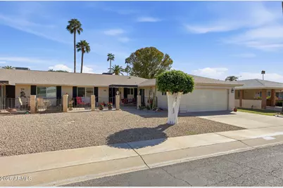 10438 W Saratoga Circle, Sun City, AZ 85351 - Photo 1