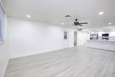 2924 W Myrtle Avenue, Phoenix, AZ 85051 - Photo 11