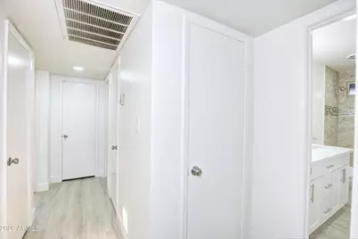 2924 W Myrtle Avenue, Phoenix, AZ 85051 - Photo 21