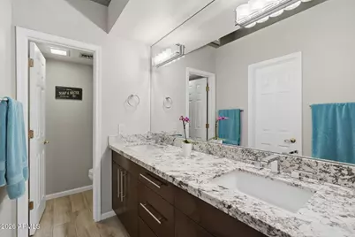 1020 E Desert Cove Avenue, Phoenix, AZ 85020 - Photo 31