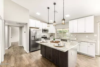 833 W Naranja Avenue, Mesa, AZ 85210 - Photo 13