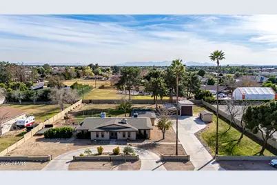 8201 W Country Gables Drive, Peoria, AZ 85381 - Photo 49