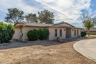 8201 W Country Gables Dr, Peoria, AZ 85381 - Photo 11