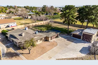 8201 W Country Gables Drive, Peoria, AZ 85381 - Photo 1