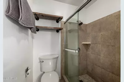 8201 W Country Gables Drive, Peoria, AZ 85381 - Photo 17