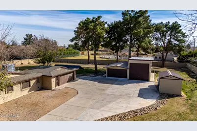 8201 W Country Gables Drive, Peoria, AZ 85381 - Photo 51