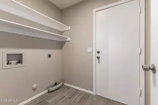 8057 W Dreyfus Dr, Peoria, AZ 85381 - Photo 21