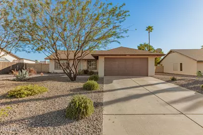 8057 W Dreyfus Drive, Peoria, AZ 85381 - Photo 1