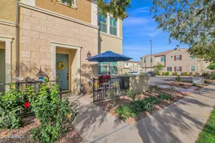 1917 E Hampton Ln, Gilbert, AZ 85295 - Photo 3