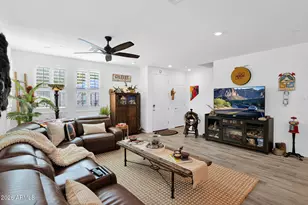 1917 E Hampton Ln, Gilbert, AZ 85295 - Photo 7