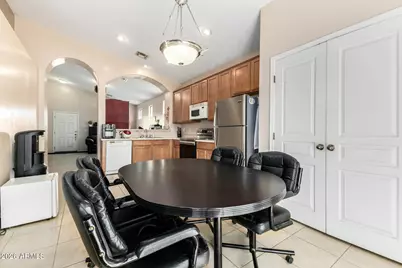 2537 W Novak Way W, Phoenix, AZ 85041 - Photo 25