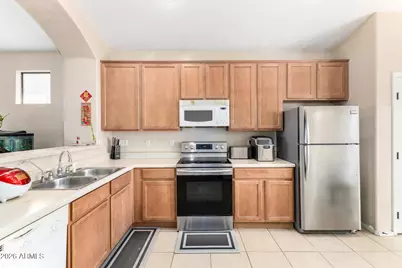 2537 W Novak Way W, Phoenix, AZ 85041 - Photo 29