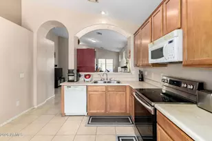2537 W Novak Way W, Phoenix, AZ 85041 - Photo 27
