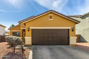 2537 W Novak Way W, Phoenix, AZ 85041 - Photo 1