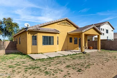 2537 W Novak Way W, Phoenix, AZ 85041 - Photo 13