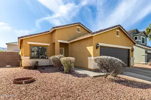 2537 W Novak Way W, Phoenix, AZ 85041 - Photo 5