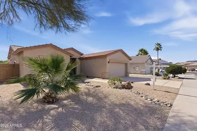 16785 W Nottingham Way, Surprise, AZ 85374 - Photo 25