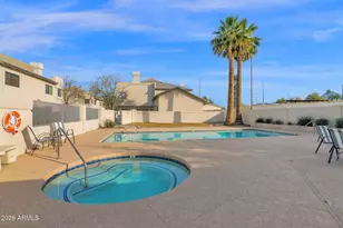 1124 E Rose Ln, Phoenix, AZ 85014 - Photo 33