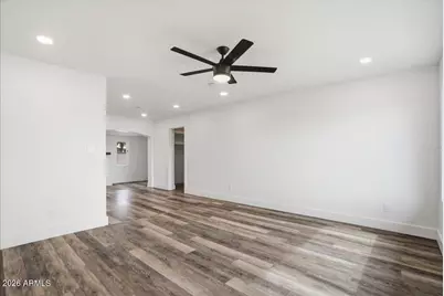 752 E Glade Avenue, Mesa, AZ 85204 - Photo 3