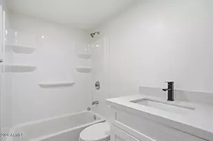 752 E Glade Ave, Mesa, AZ 85204 - Photo 15