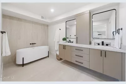 5136 N 31st Place #626, Phoenix, AZ 85016 - Photo 9