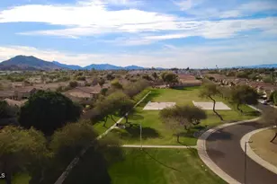 930 E Pedro Rd, Phoenix, AZ 85042 - Photo 33