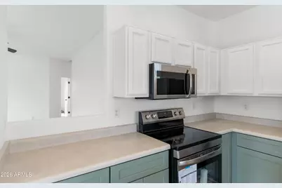 930 E Pedro Road, Phoenix, AZ 85042 - Photo 13