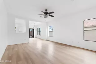 930 E Pedro Rd, Phoenix, AZ 85042 - Photo 15