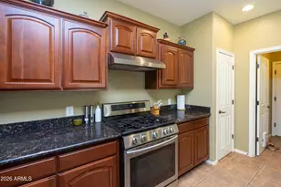 1054 Paso Robles Ave, Sierra Vista, AZ 85635 - Photo 9