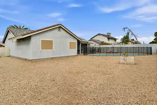 8045 W Columbine Dr, Peoria, AZ 85381 - Photo 5